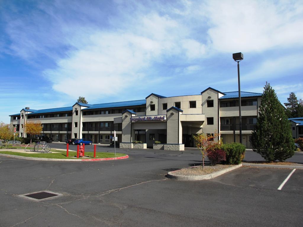 Sugarloaf Mountain Motel Bend Esterno foto
