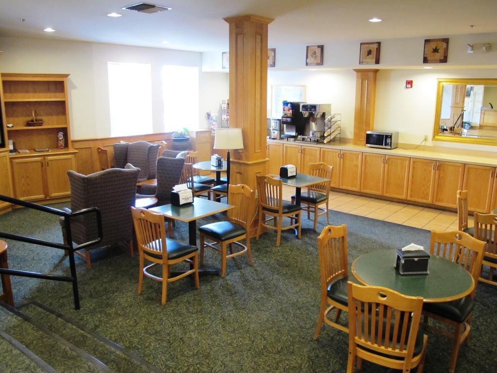 Sugarloaf Mountain Motel Bend Esterno foto